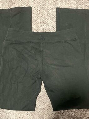 Suzy Sport Black Stretch Bootcut Pants Sz S/P